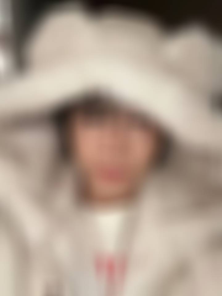 本护士画个妆准备出门约会吃饭去了 