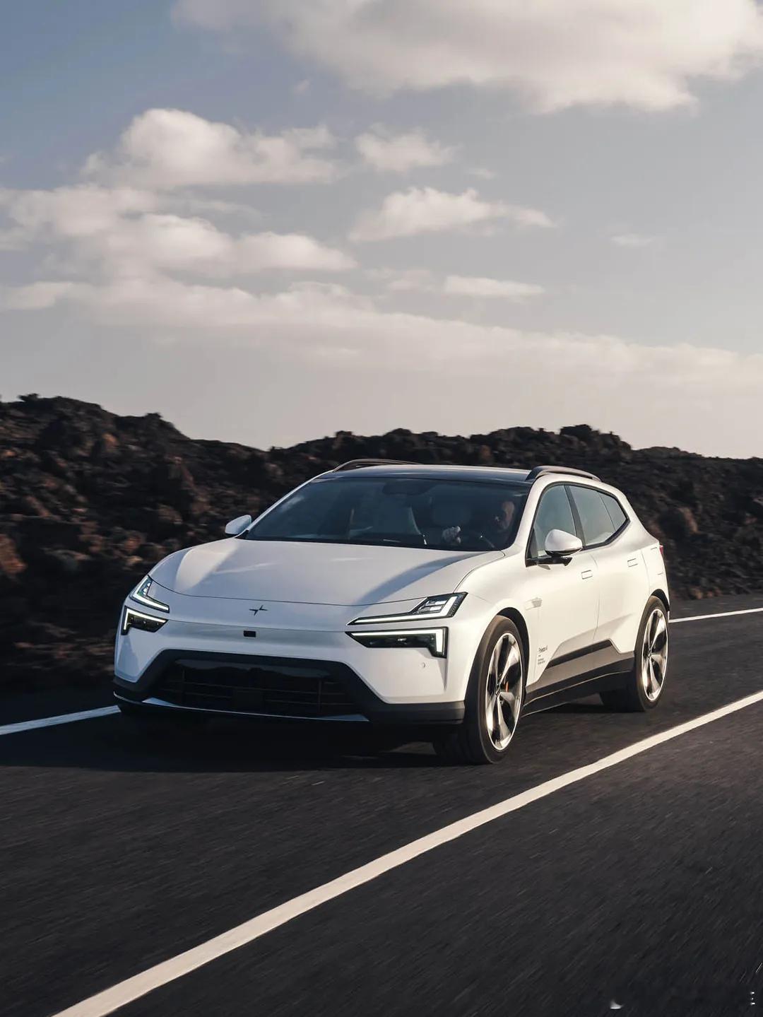 极星Polestar推出2027款Polestar 4 SUV，基于轿跑版重新设