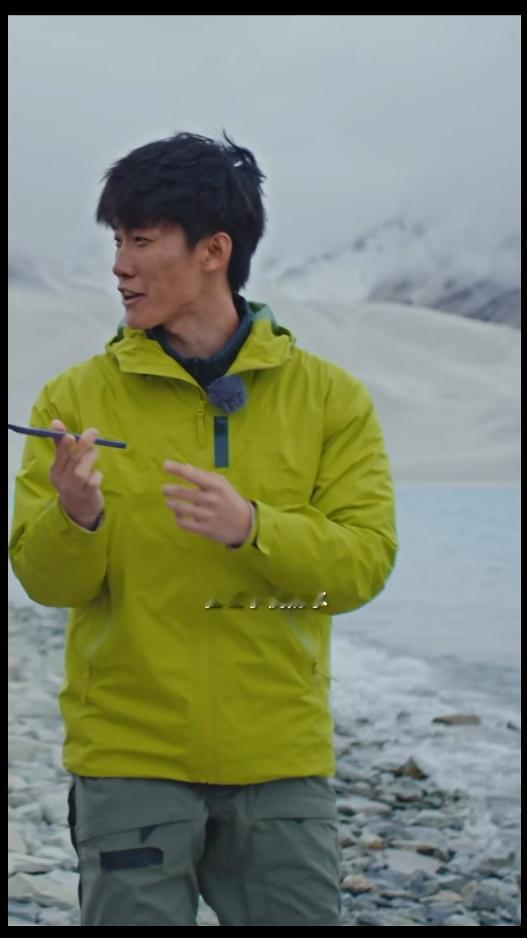 vivo Y600 Pro防水性能确实够顶的，而且还抗摔这跟三防手机有的一拼了