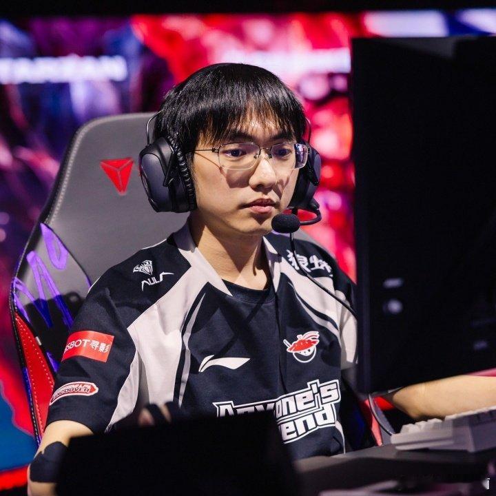 真的假的？？外网爆料：369和Flandre将互换东家！据外网爆料，AL现役上单