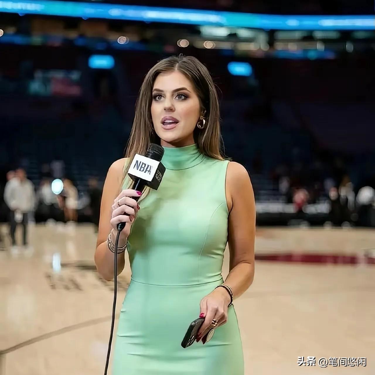 分享我这周有趣的事：这两天读到一则新闻，一位神似科比遗孀瓦妮莎的美女记者火遍全球