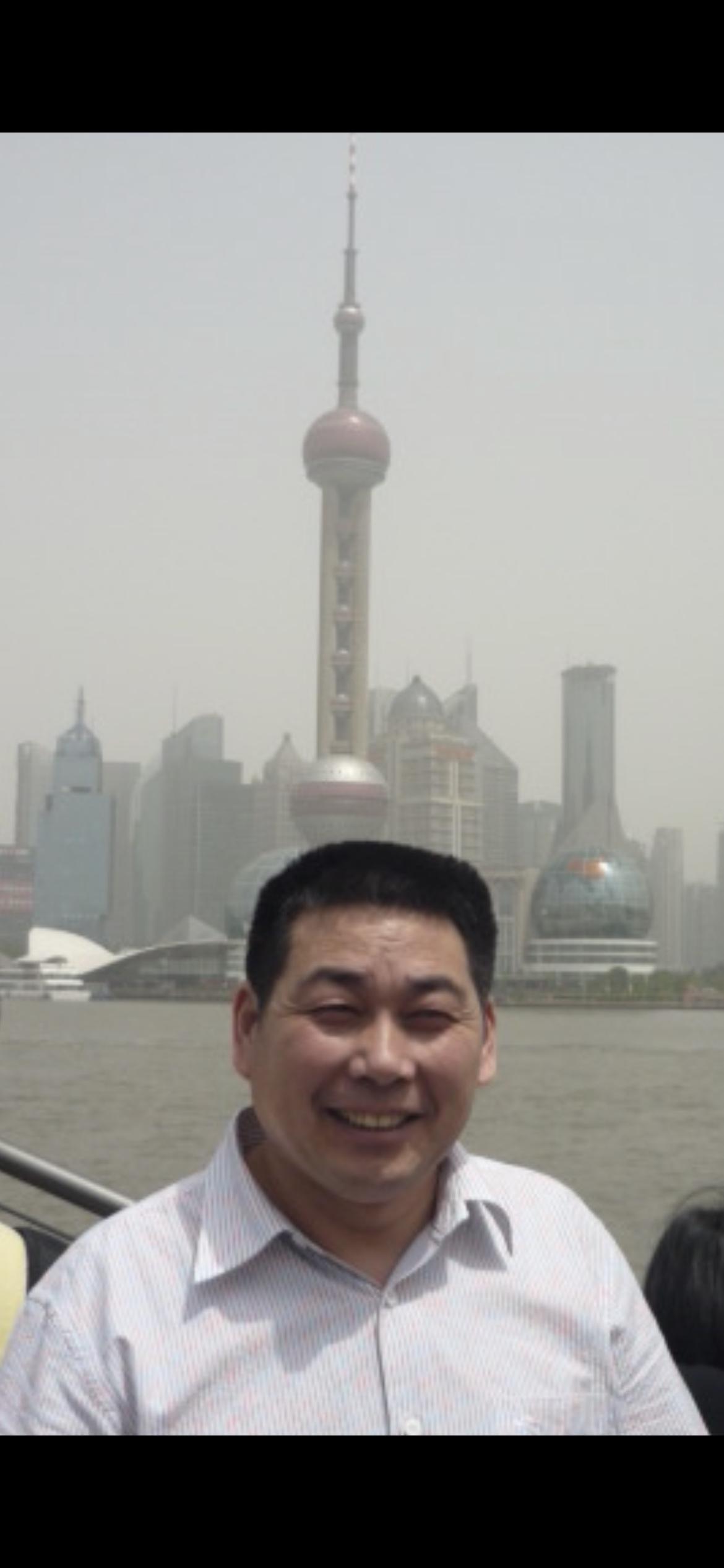 受到他人冷淡对待能否泰然面对，真得因人而异、因事而异。
在感情里，很多女人面对伴