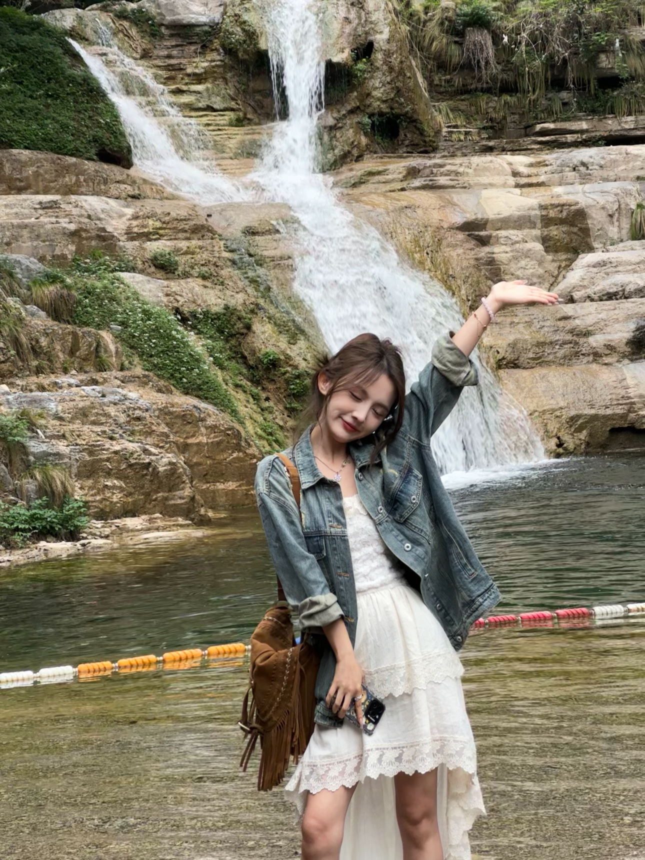 走，去云台山看峡谷瀑布！#玩水就来云台山# 凉意满满、溪潭成群，谁能拒绝云台山的