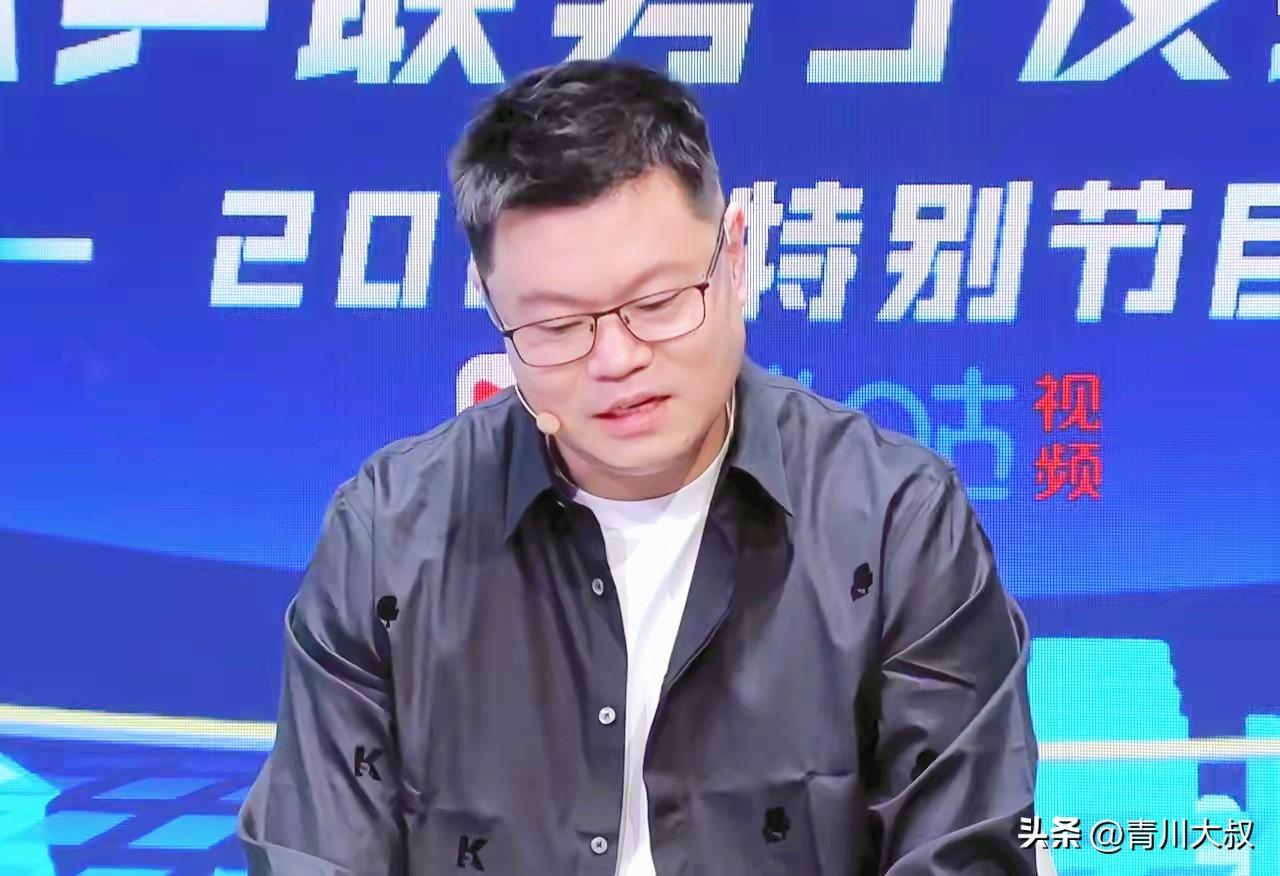 2026年孙颖莎连续3次击败王曼昱，
侯英超说:
孙颖莎今年进步最大的是心态！