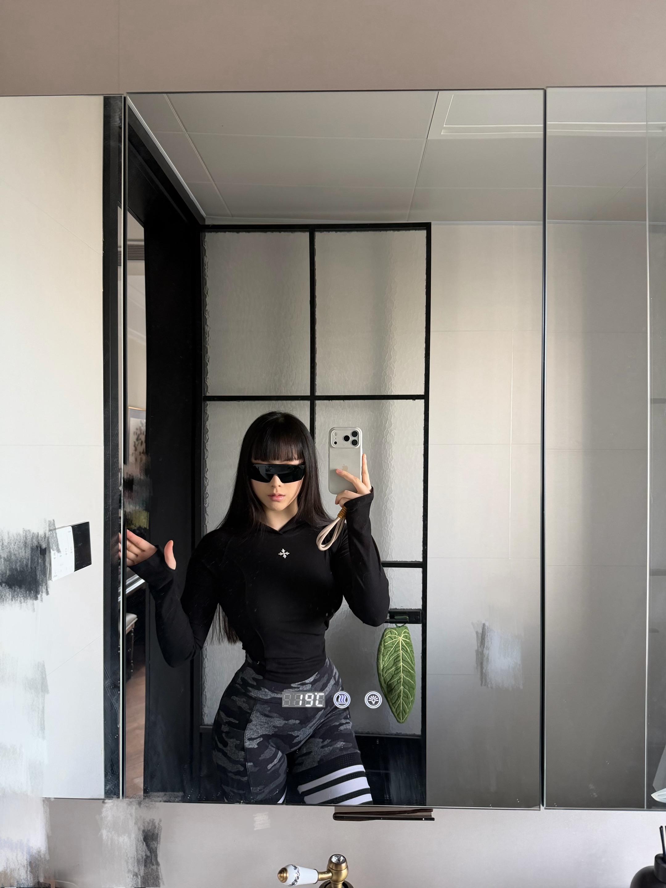 哈哈哈哈哈哈哈哈。