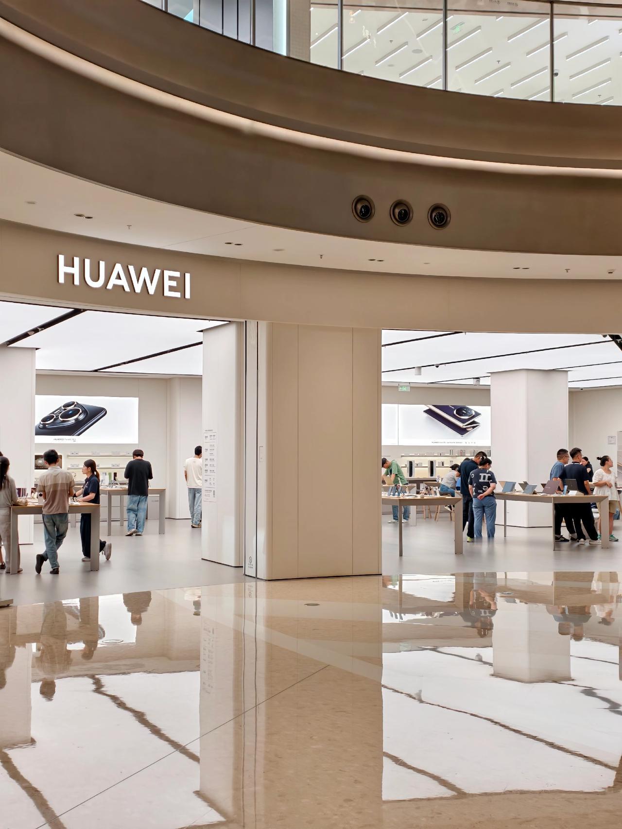 你是安卓人还是苹果人？三星 iphone17 科技改变生活