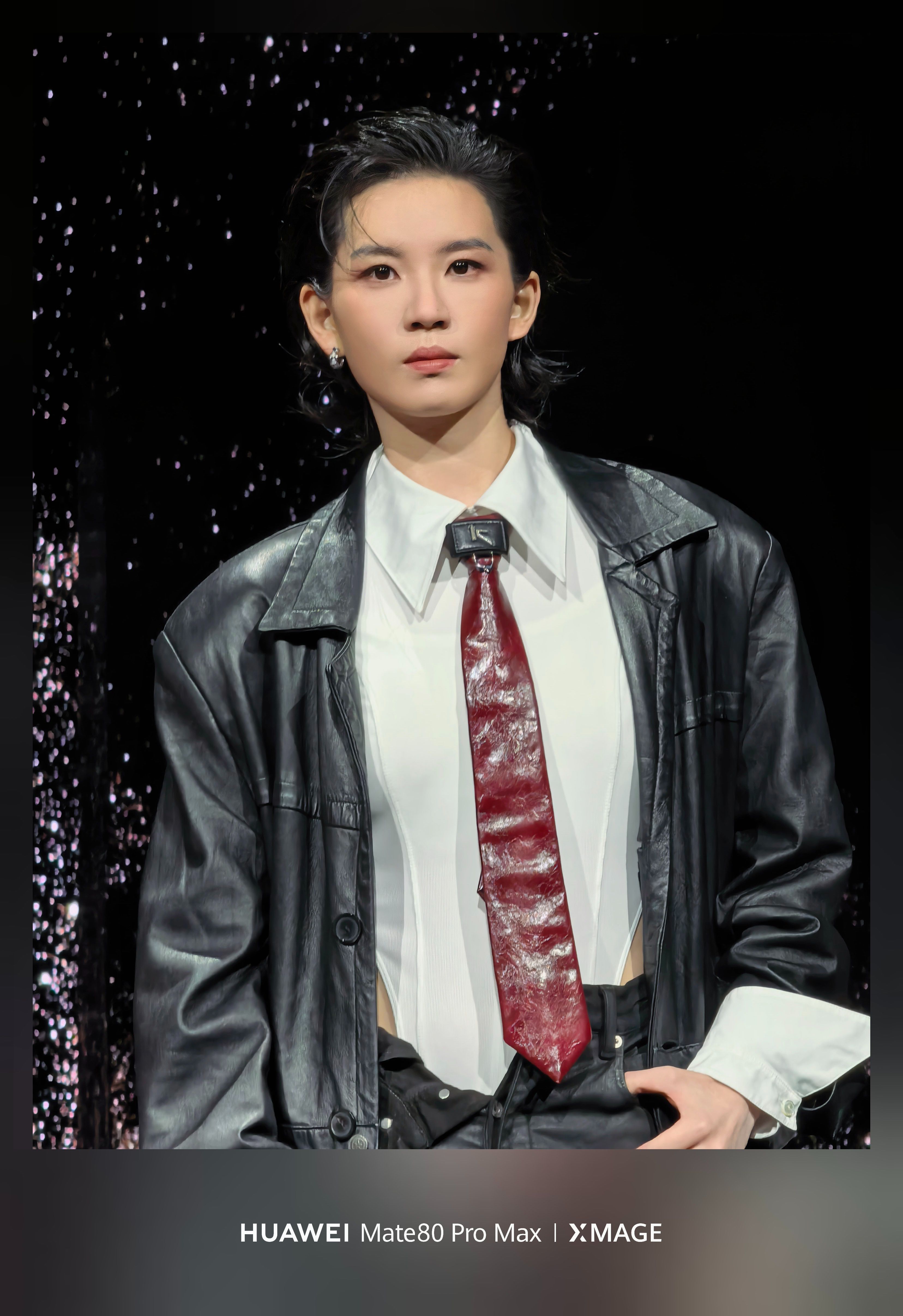 华为Mate双旗舰镜头下的群星大片微博之夜上的明星神图真的是震惊我一整年！真没想