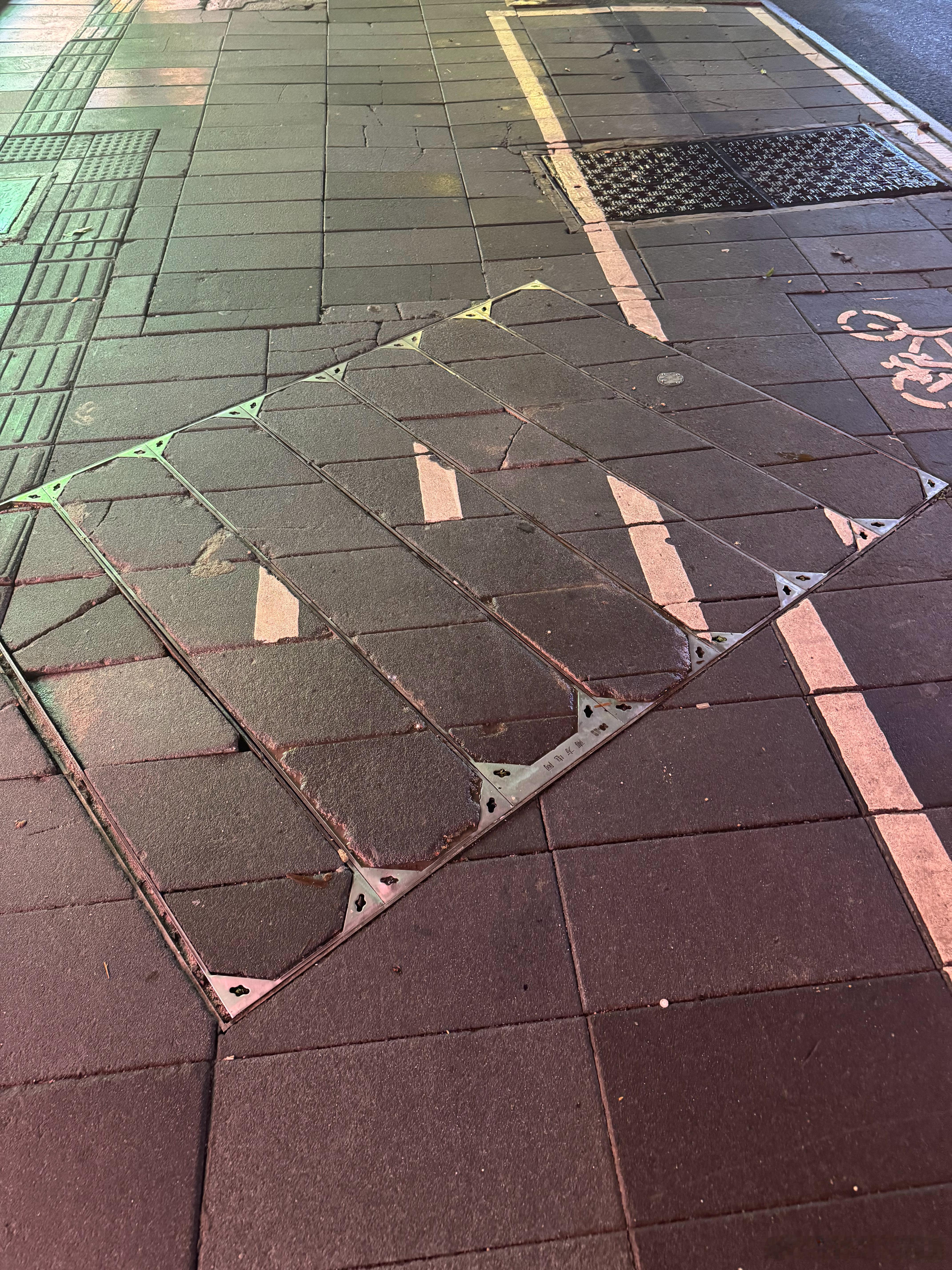 真的很要命………我站了五分钟了 ​​​
