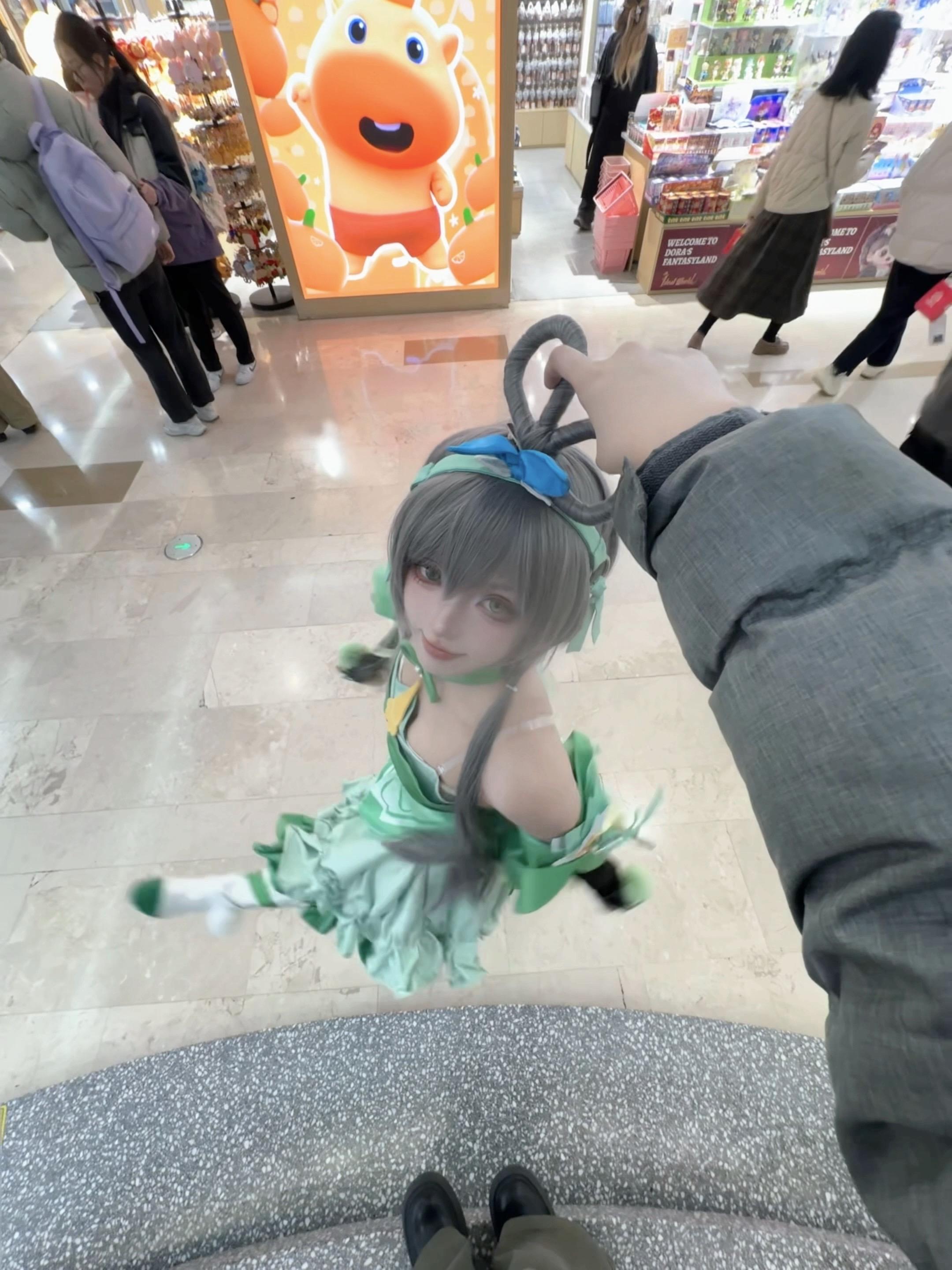 拎走了