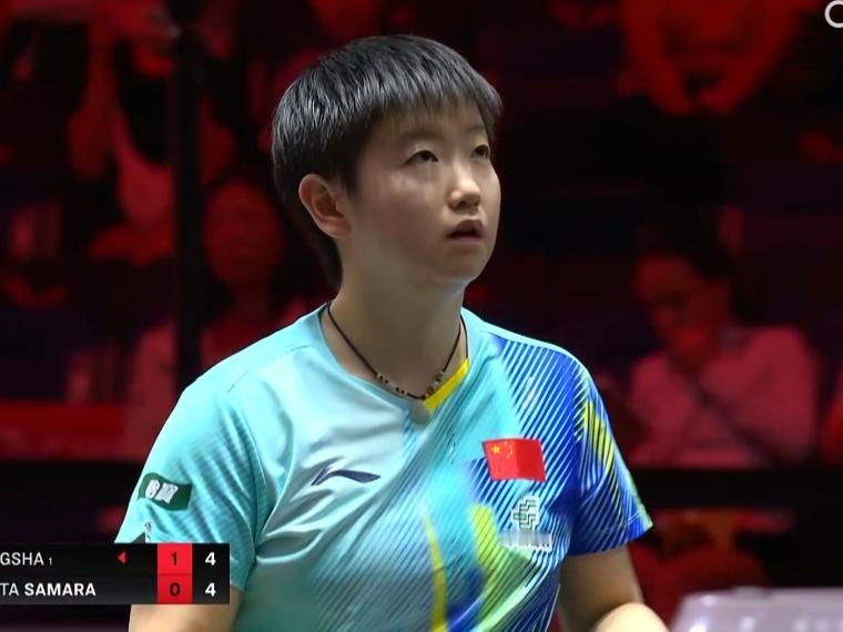 莎莎成了全世界的“公敌”！
就连38岁的萨马拉面对莎莎时都能不断的给莎莎制造困难