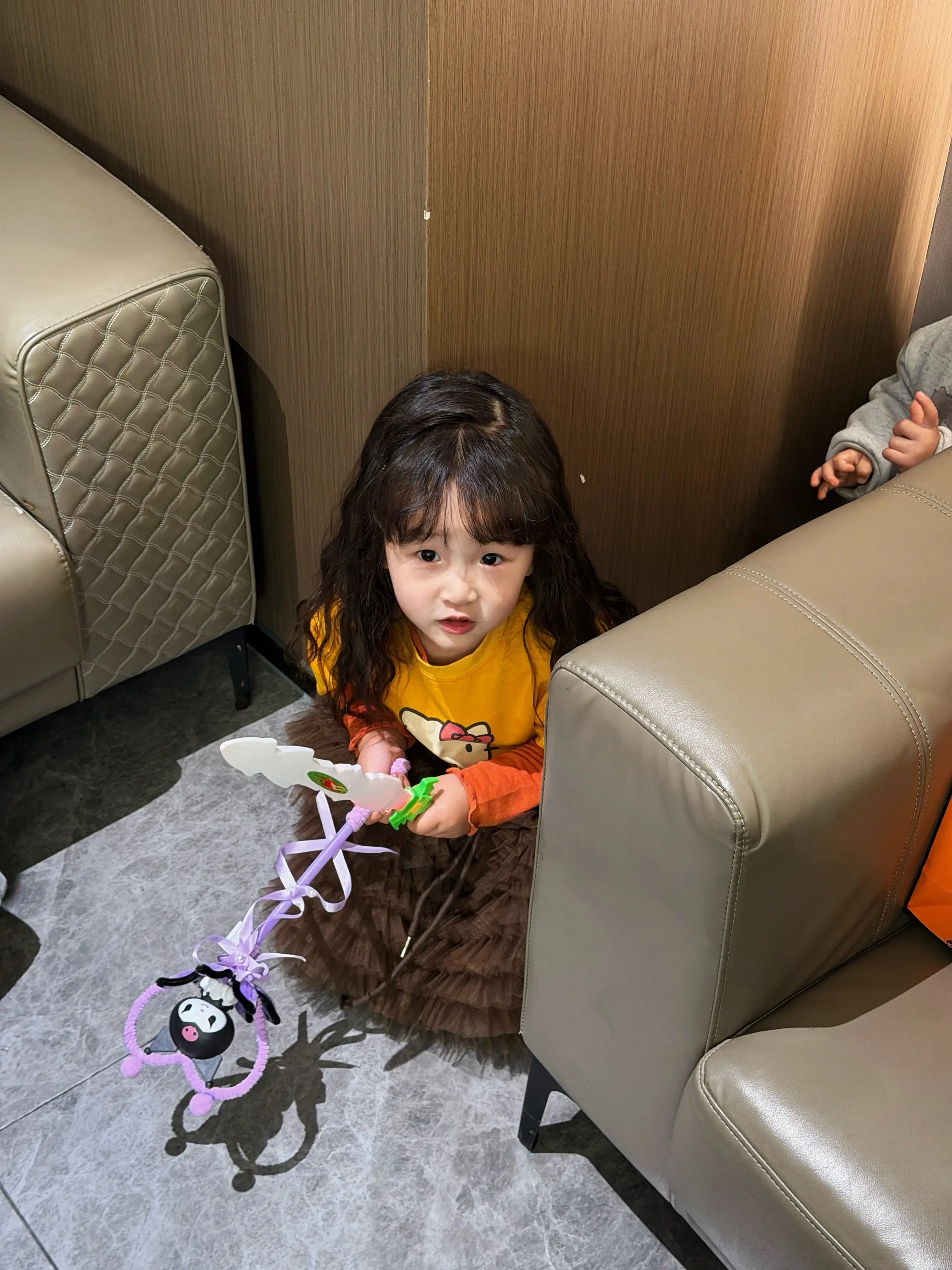 亲爱的宝贝。世界上有太多不真诚的爱  但请永远坚信妈妈的爱 妈妈的爱永...