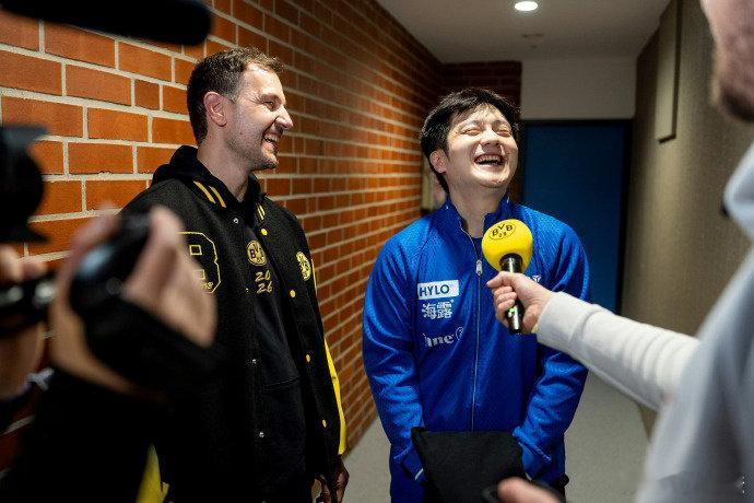 樊振东与波尔的约定实现了樊振东下赛季加盟杜塞尔多夫波尔曾说：我和樊振东的关系一直