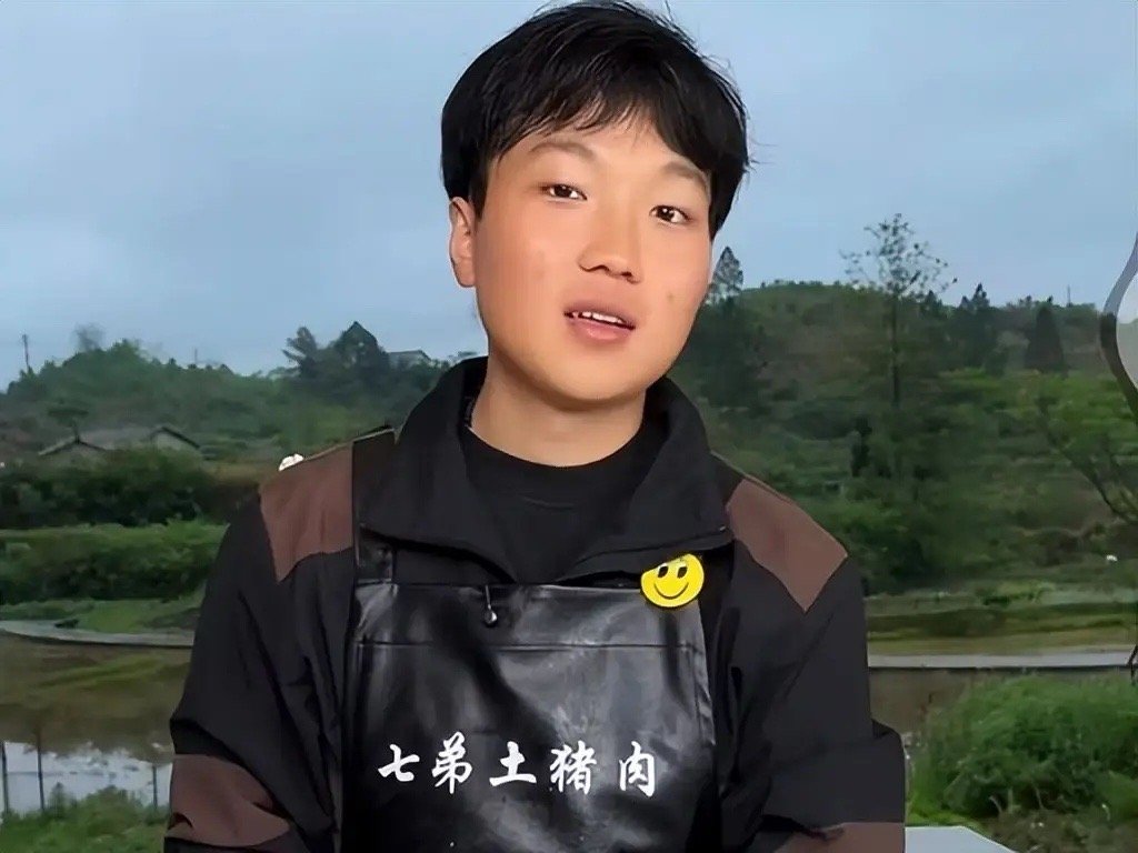 一个愚昧的父亲，毁掉了这个原本可以正常生活的孩子。4月21日，媒体报道了湖南新邵