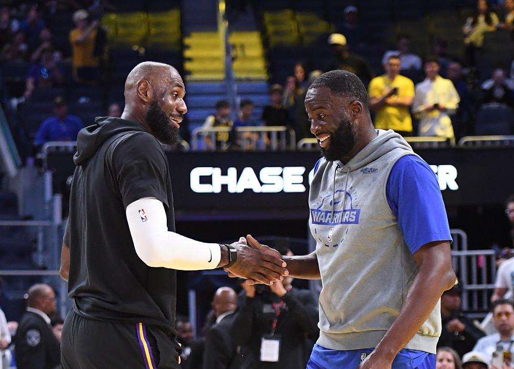 格林将出面招募詹姆斯！勇士最后的希望了！

此前据NBA记者Evan Sider