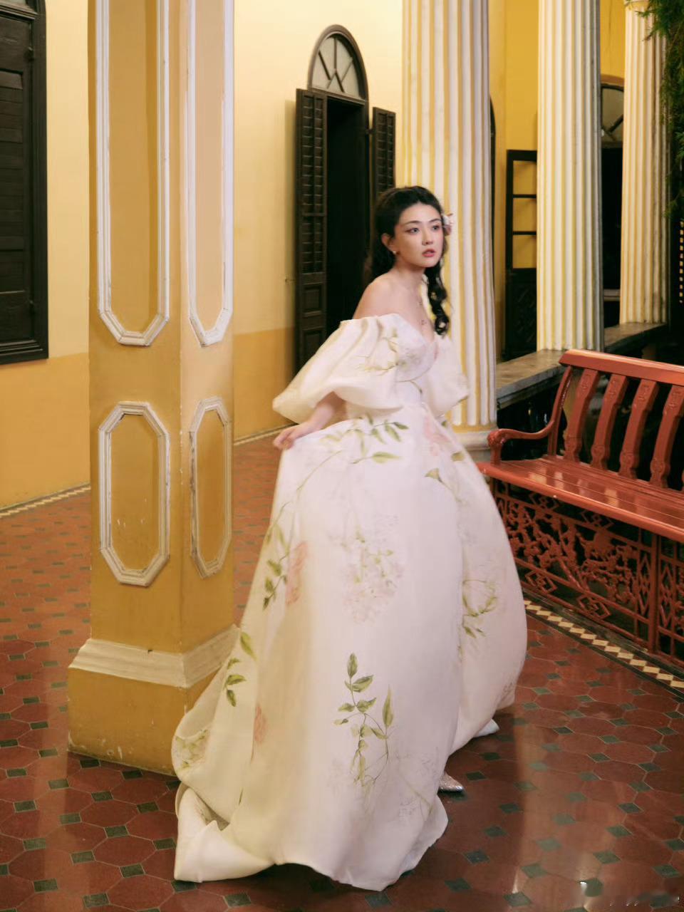 梁洁花仙子梁洁尖叫之夜出图 梁洁 花仙子梁洁妥妥的花仙子吧！！美呆了要！！梁洁