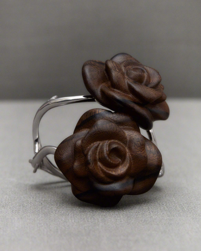 Dior男装秀星光直拍 Dior迪奥二零二六冬季秀精彩上演，前卫结构感与经典廓形