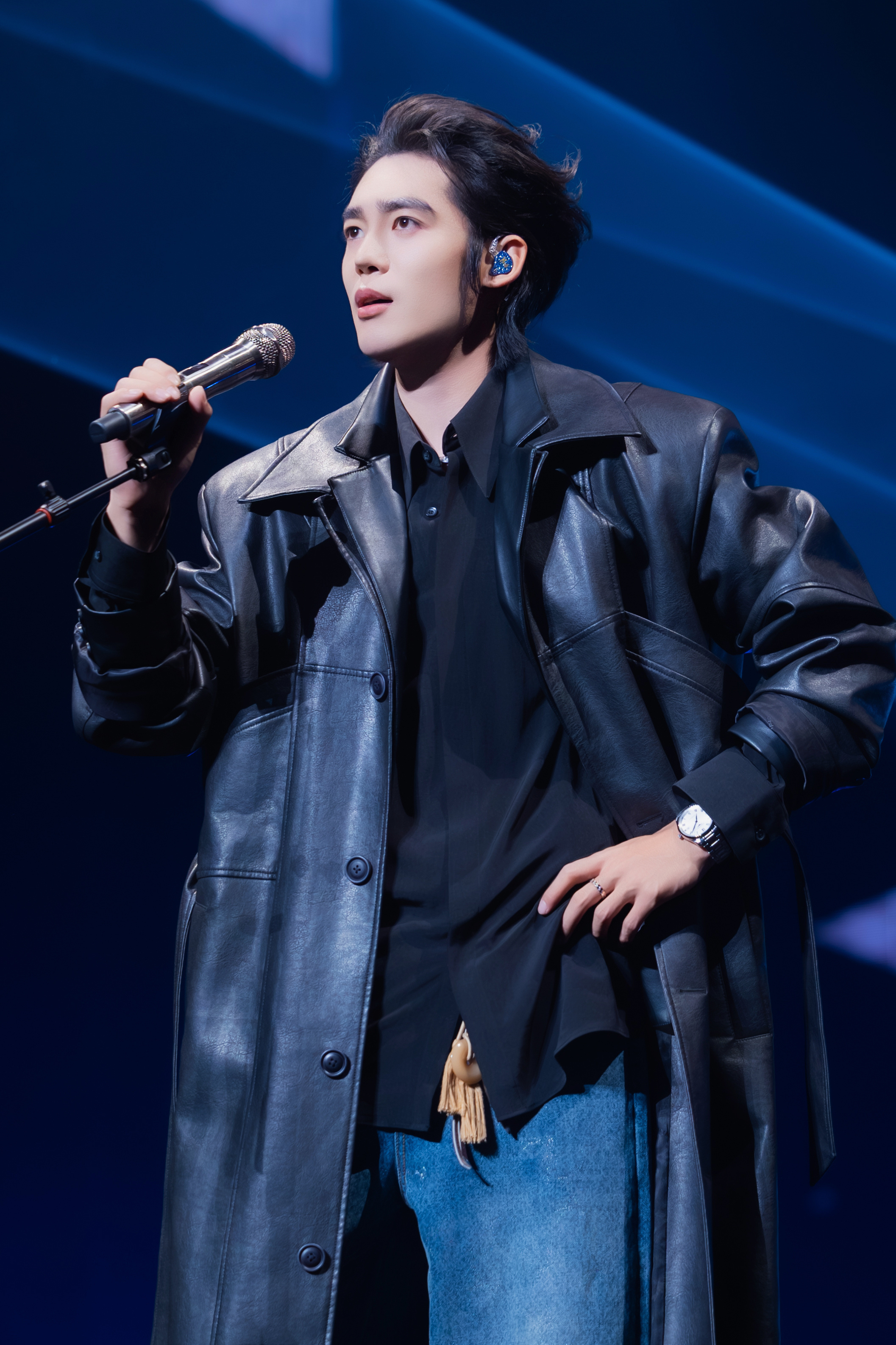 于适 × 「适诗演唱会」音乐在此刻响起 🎤情感凝聚最感动的瞬间🎵于适适诗演唱