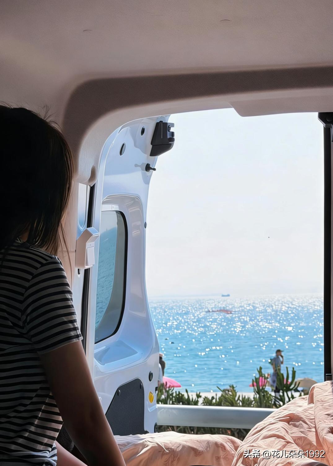 讲讲房车旅行团的坑
	
网上美好的房车旅行亲子团宣传图，等实际体验时才知道到底有