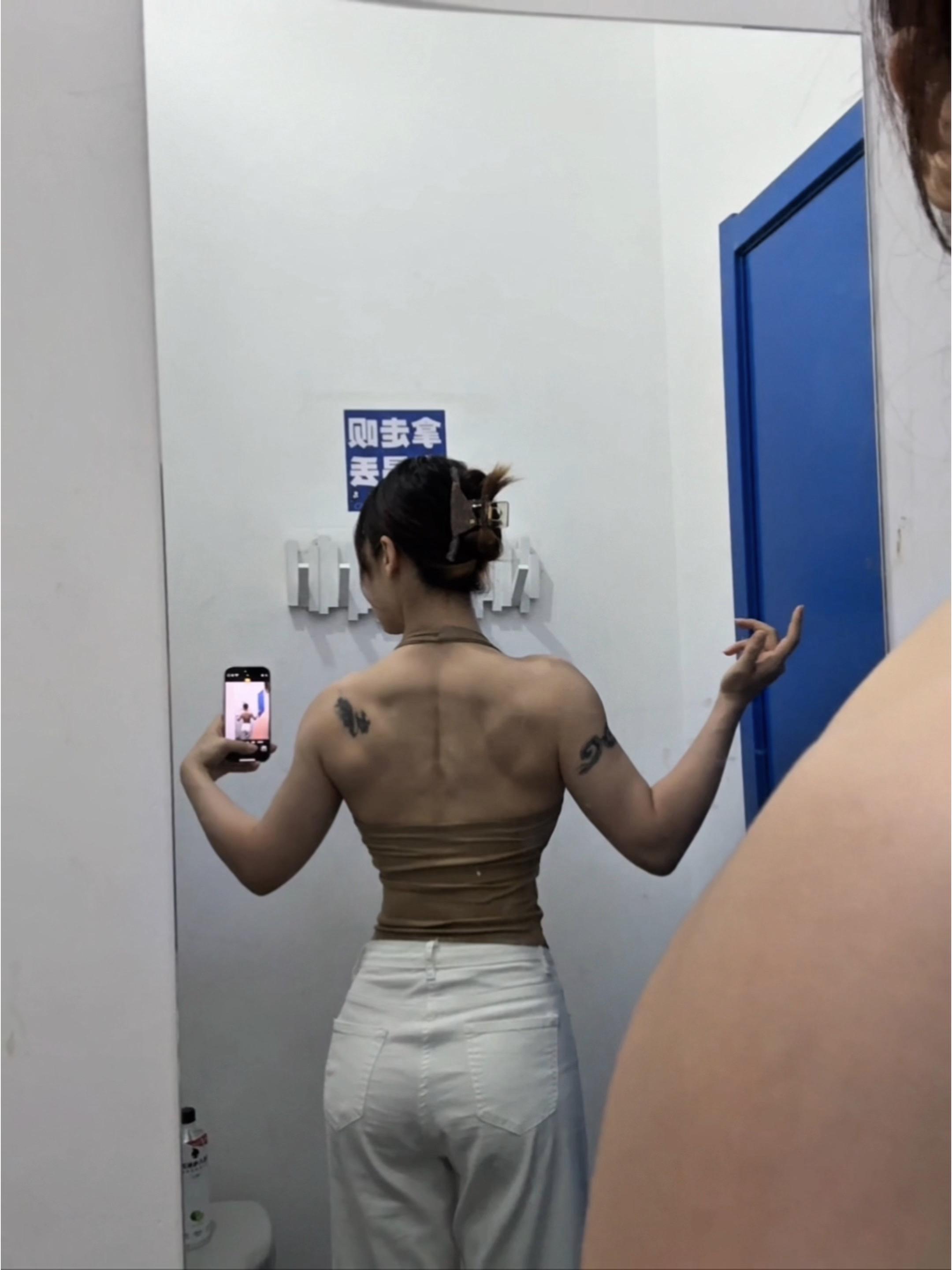 你的女人有没有越来越漂亮 脾气越来越好。