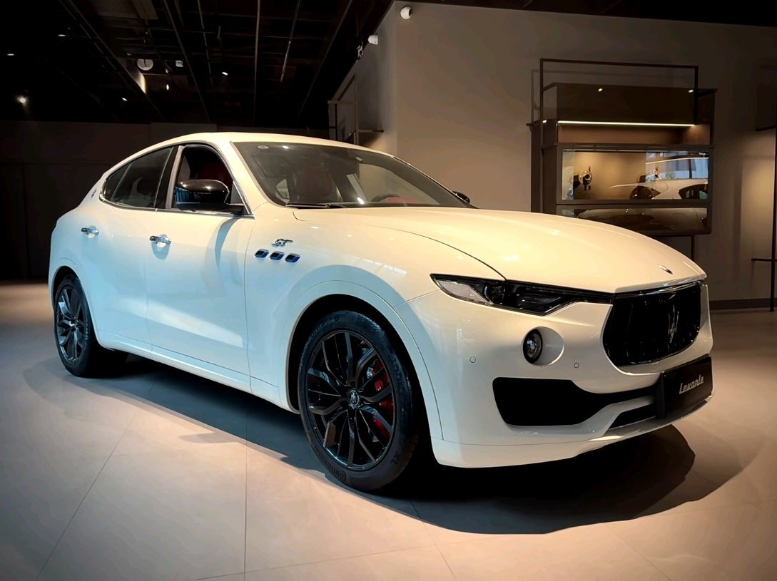 当年100多万才能落地的玛莎拉蒂Levante，现在50来万。 