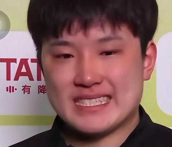 别再冤枉张本宇了！日媒曝光张本智和私生活，才发现多年来他一直在替儿子背大锅。
