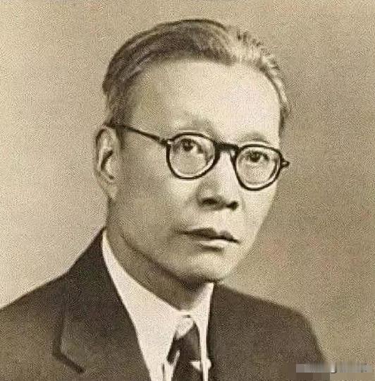 [微笑]1984年，金岳霖躺在病床上拉着林徽因儿子的手说道：“我等了你母亲一辈子