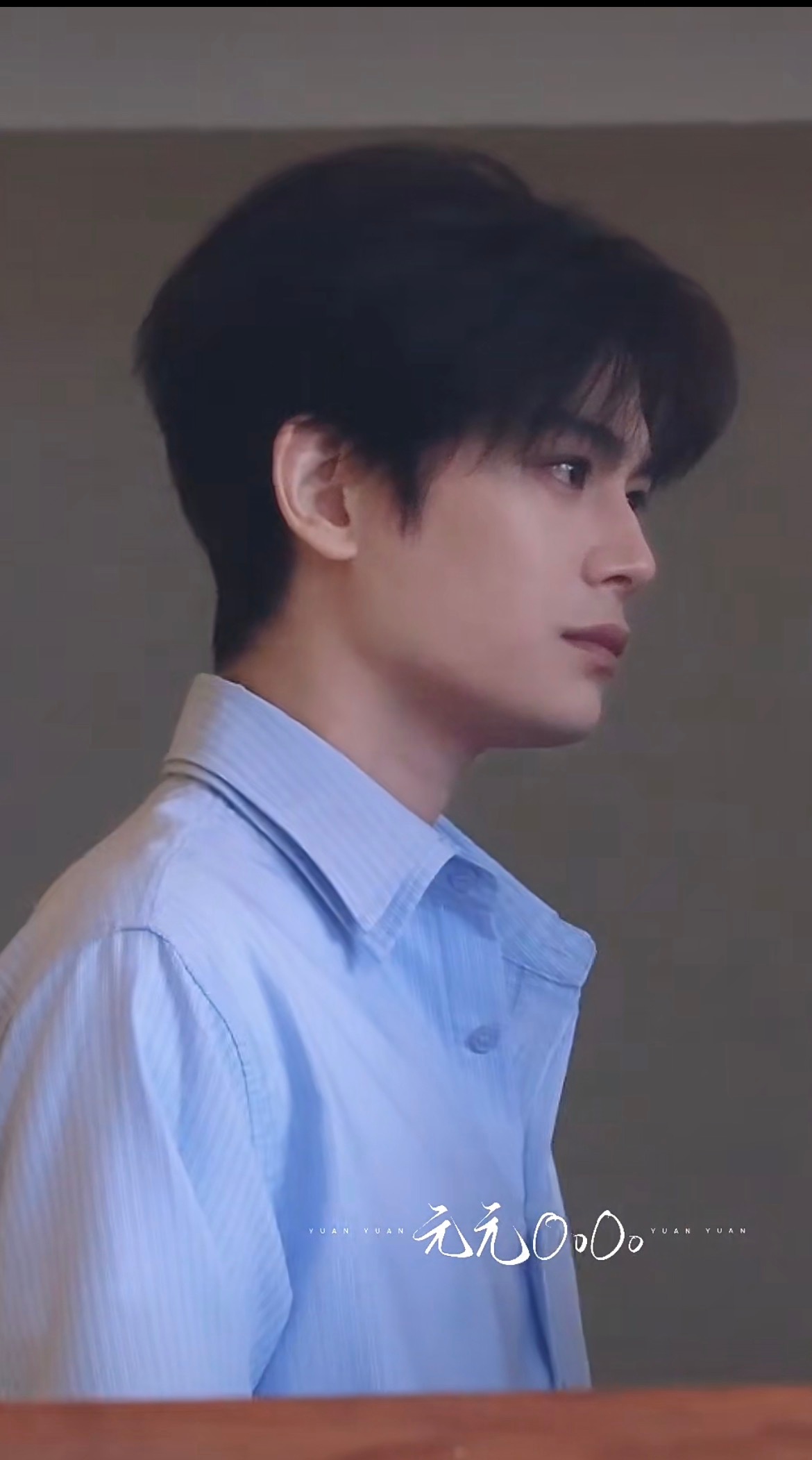这眼神wbxl  言言我要给你全世界🥺 ​​​