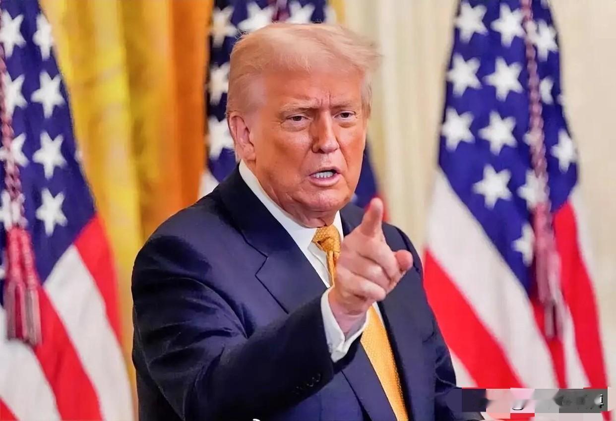 哥伦比亚总统让特朗普放马过来，特朗普则回应道让其小心点，
短短在这几天之内，老特