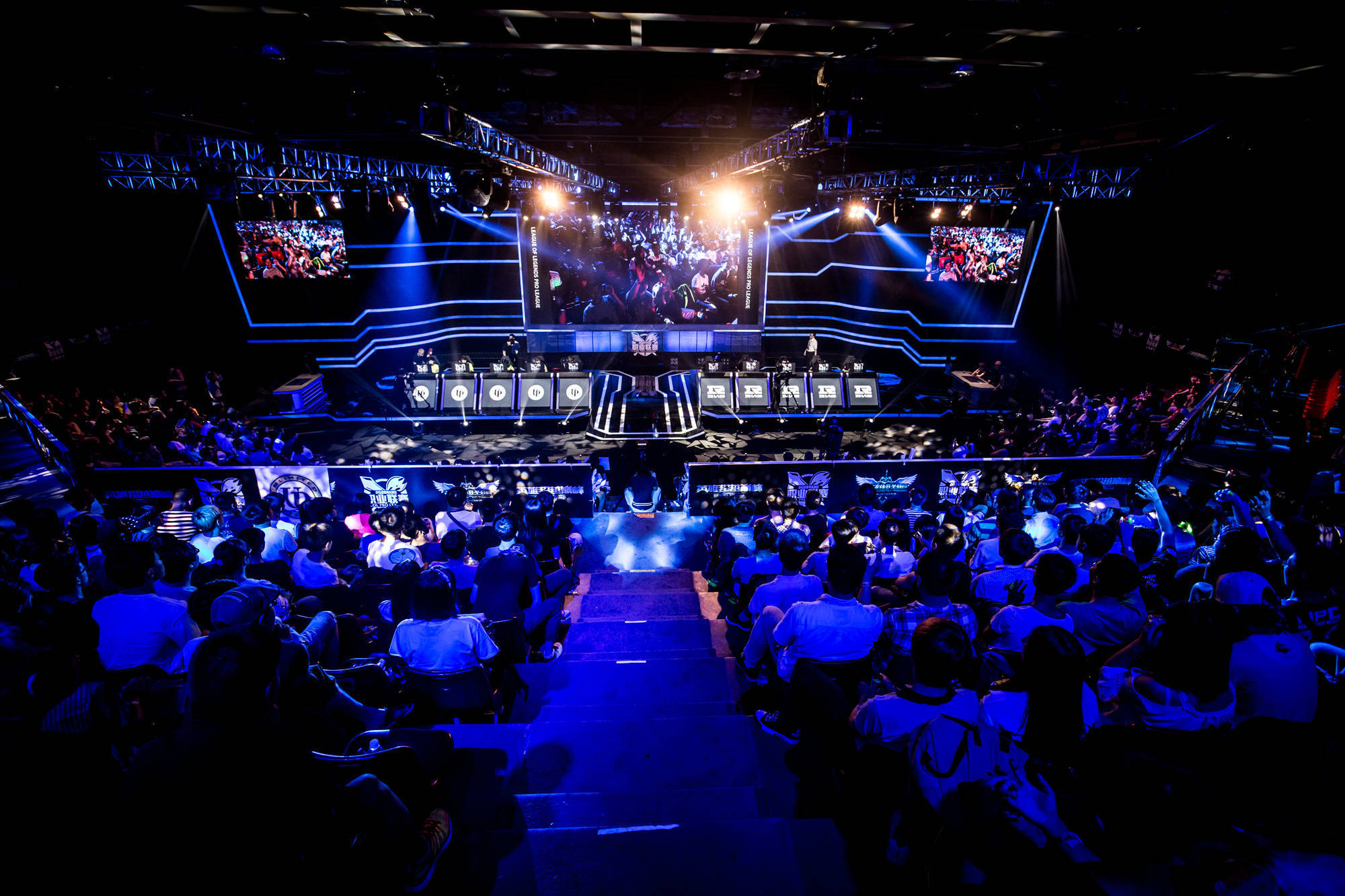 电子竞技对传统体育的4大优势，合理不？1.受伤风险更小2.更加公平，传统体育因为