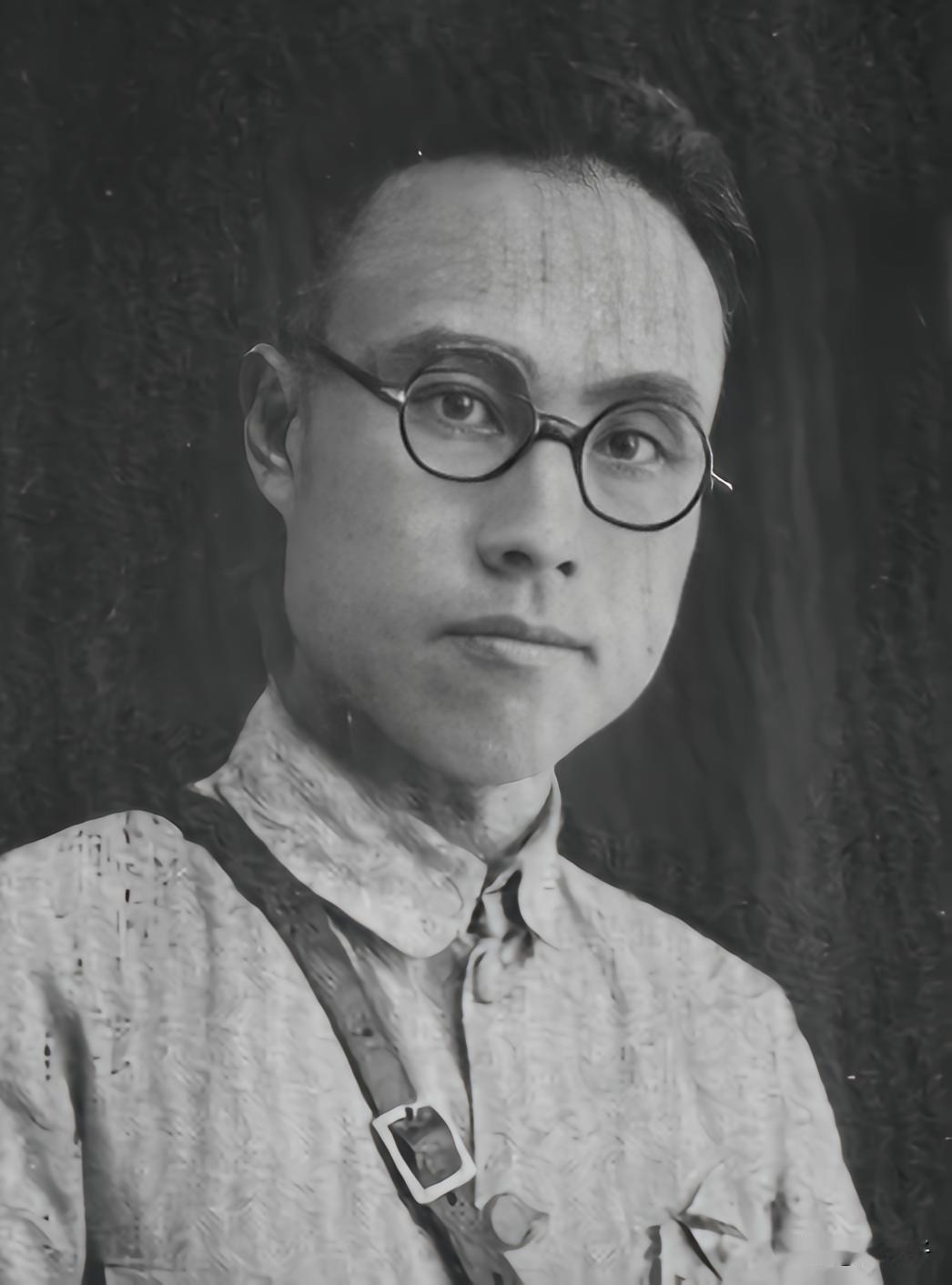 中华民国历史人物之第1388位，钟彬（1900一1955）字中兵，号炽昌，广东兴