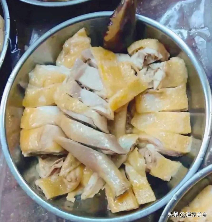 广西乡村酒席,必备菜品是什么?广西乡村酒席，这些菜一上桌就被秒光！
 
在广西乡