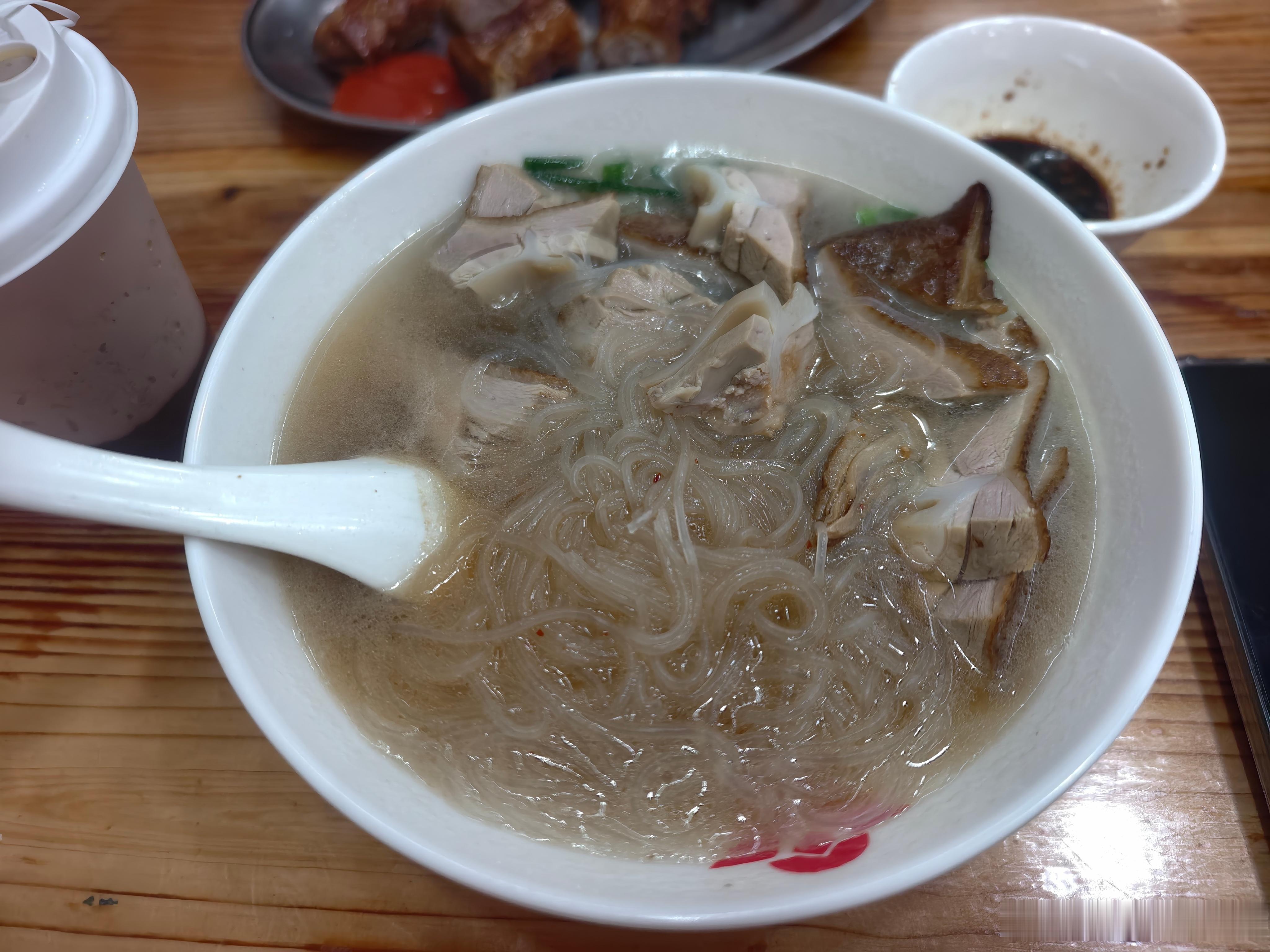 金宝冬粉鸭，还是熏鸭好吃点 厦门·金宝鸭肉店金山分店