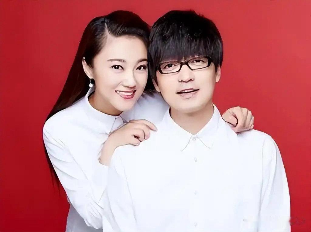 正式离婚六年后，王小玮宣布好消息，近乎净身出户的前任现状如何 
