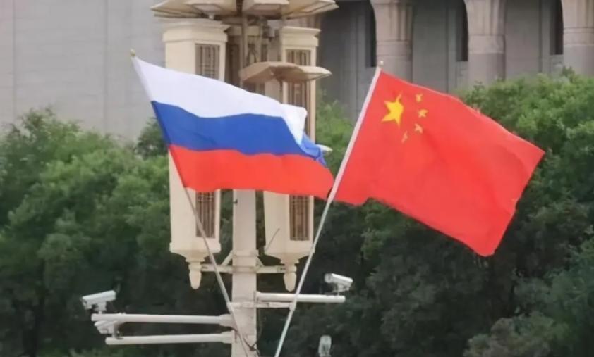 中国现在不需要提防日本跟美国，中国现在最需要提防的国家是俄罗斯！之所以这么说，是
