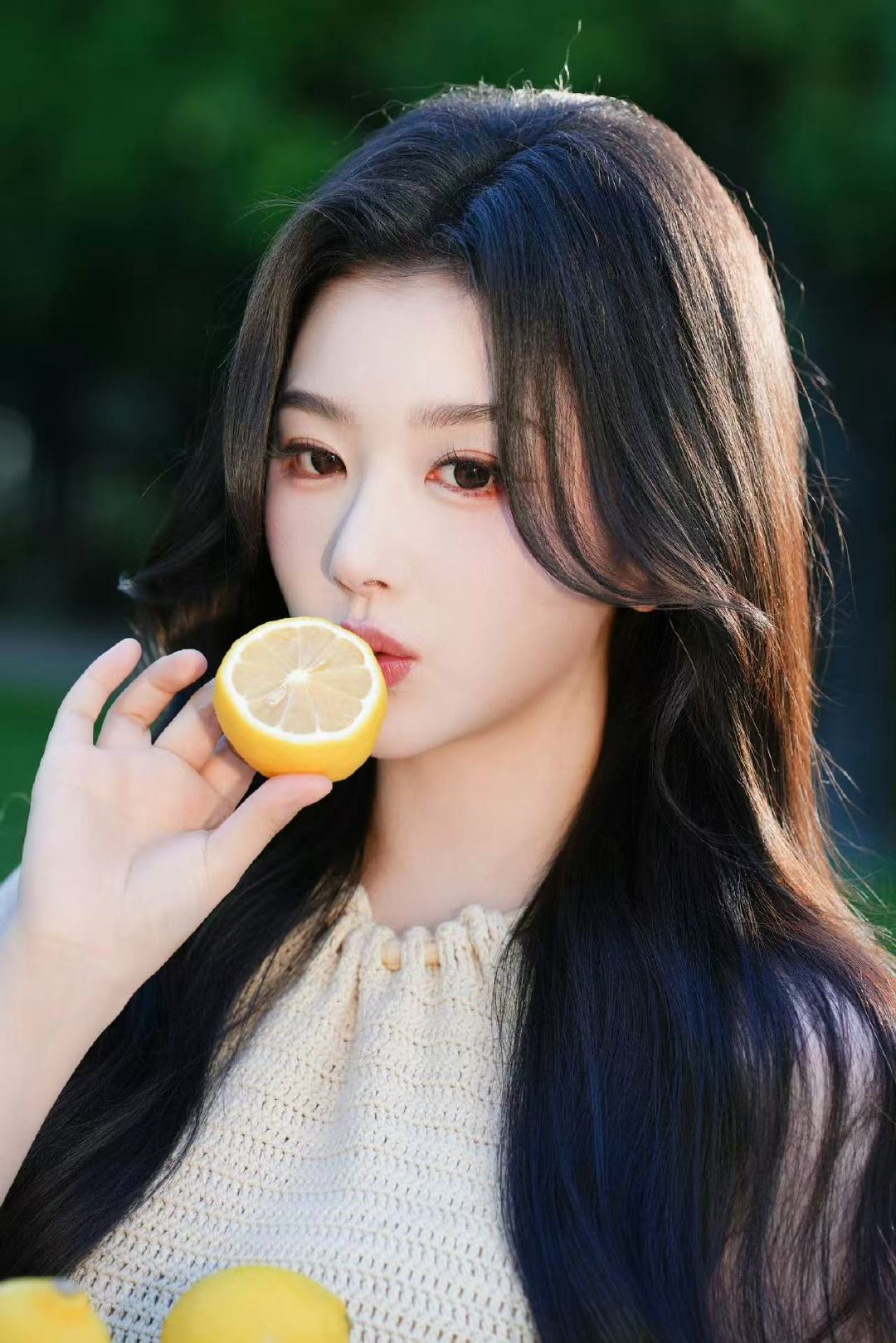 孔雪儿柠檬头像孔雪儿柠檬大片 热恋的夏季～这个雪儿太美咯～ 