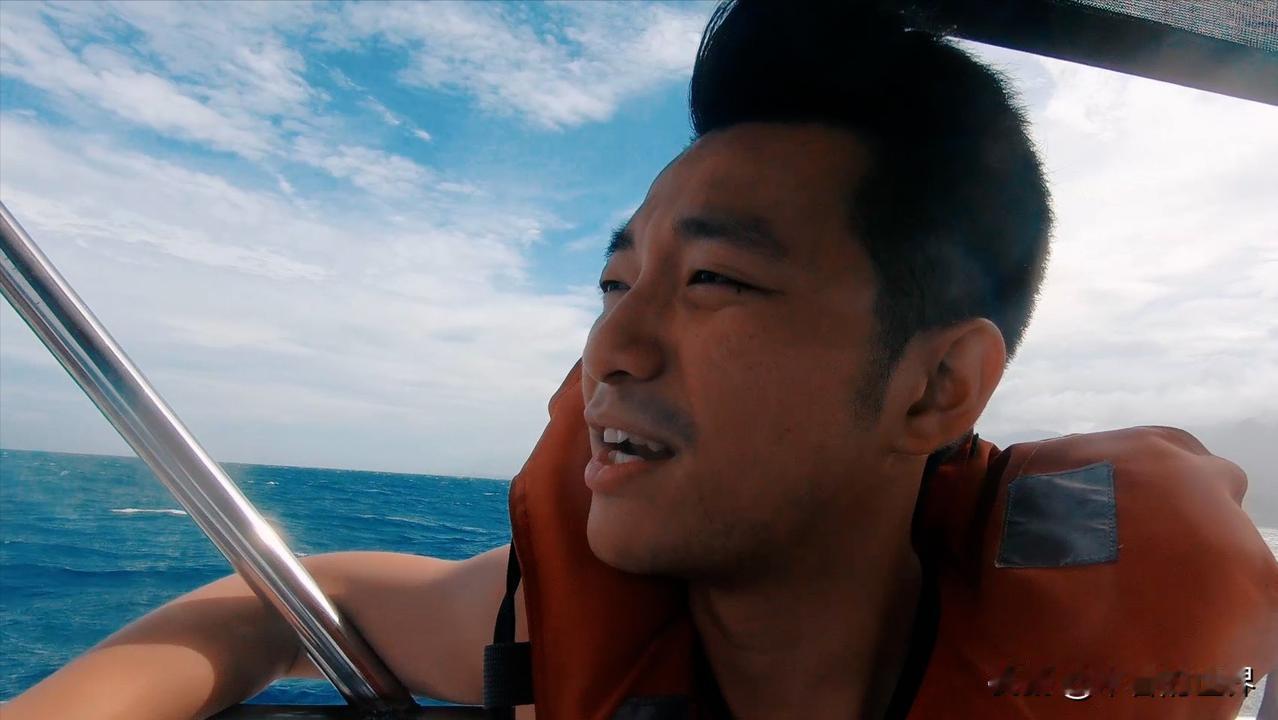 这期我搭上了全台湾第一艘赏鲸船🐳 很好奇能不能看到鲸鱼？
除了赏鲸之外，这趟航