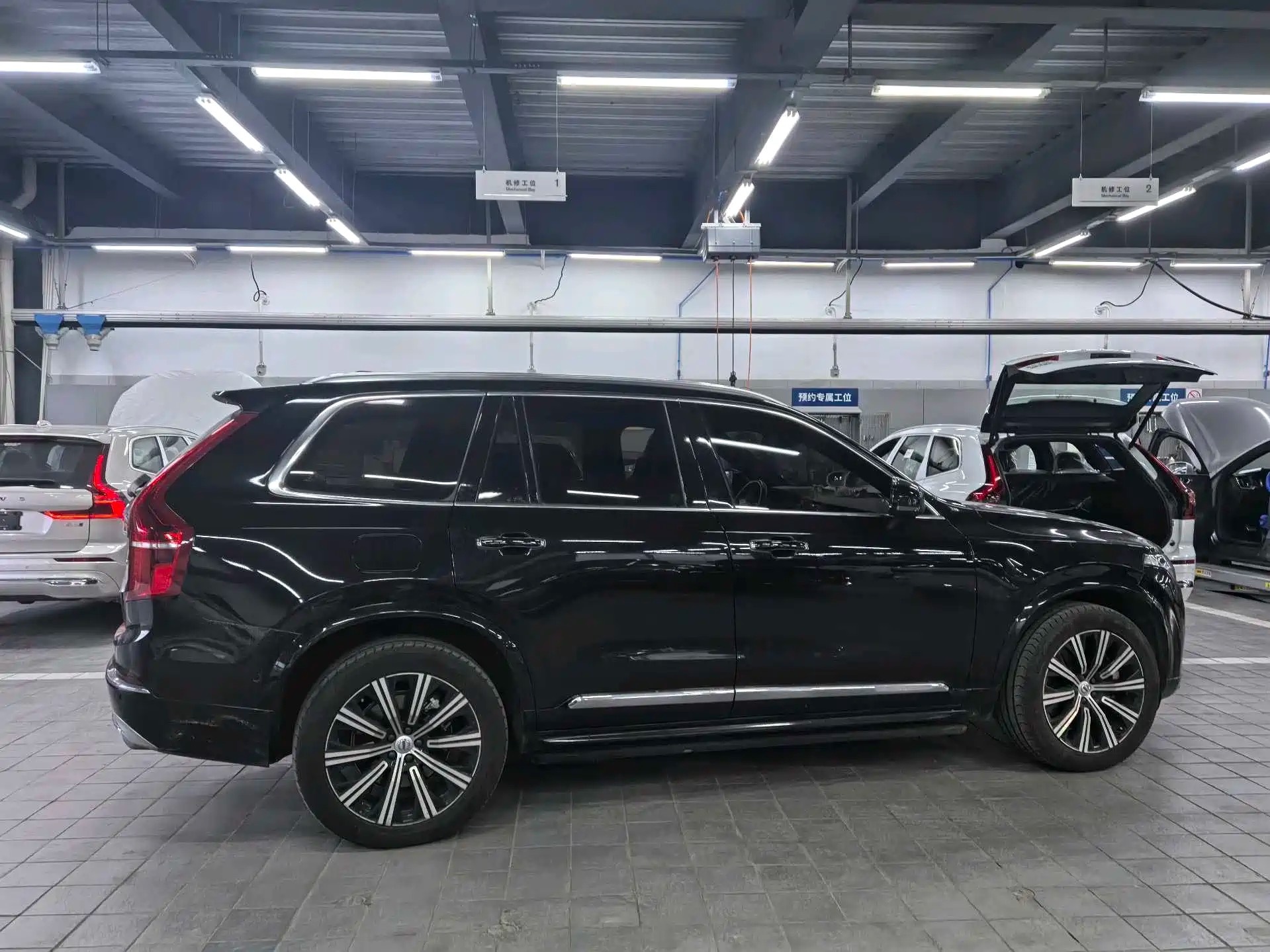 沃尔沃XC90 PHEV新款2026年9月上市，中大型豪华七座插混SUV，车身尺