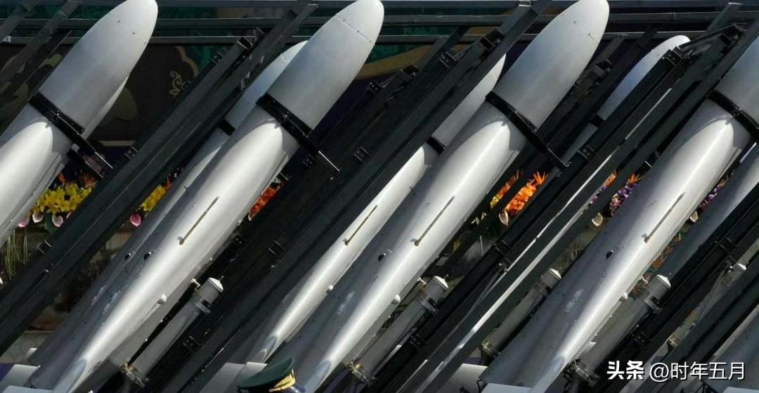 美国专家:

目前硝烟还没散尽，但看架势伊朗跟美以这边打了个平手。

美国人现在