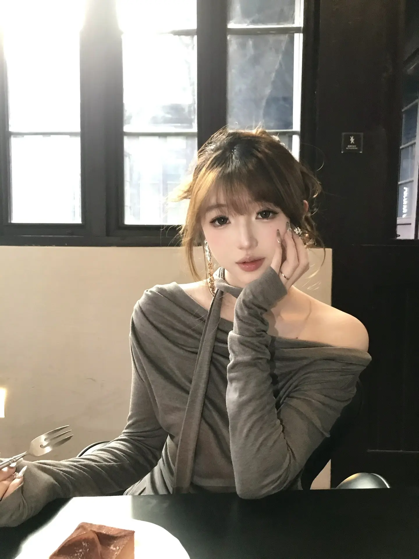 悲伤不会说话 眼泪蒸发 那又何妨.