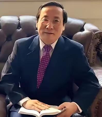 中国的血汗，绝不惯着无度索取！高志凯当众硬刚，句句戳穿双标真相
 
请记住一句最