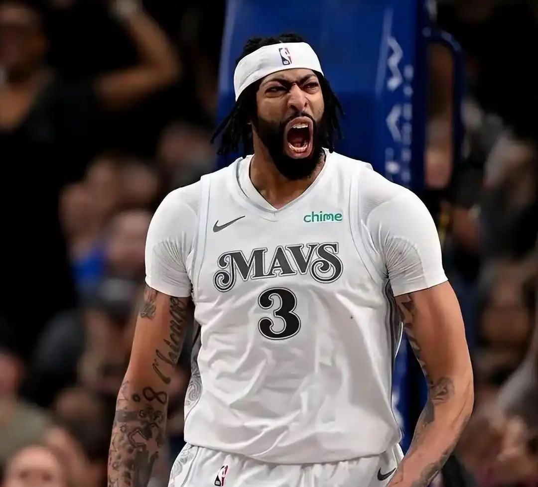 戴维斯会不会是压垮独行侠的最后一根稻草？

戴维斯本赛季场均得到20.4分11.