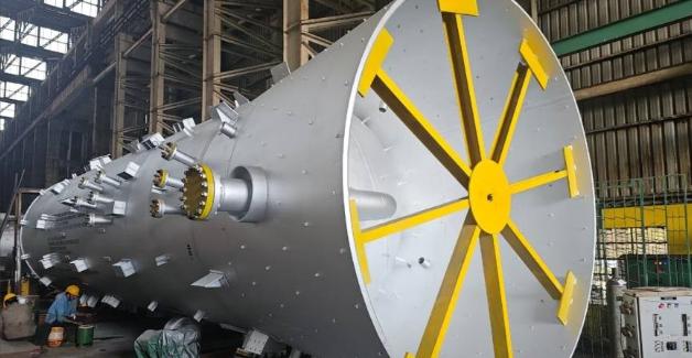 蒙古国印度建设的炼油厂常压蒸馏塔已具备发运条件 随后从中国天津港转运。

蒙通社