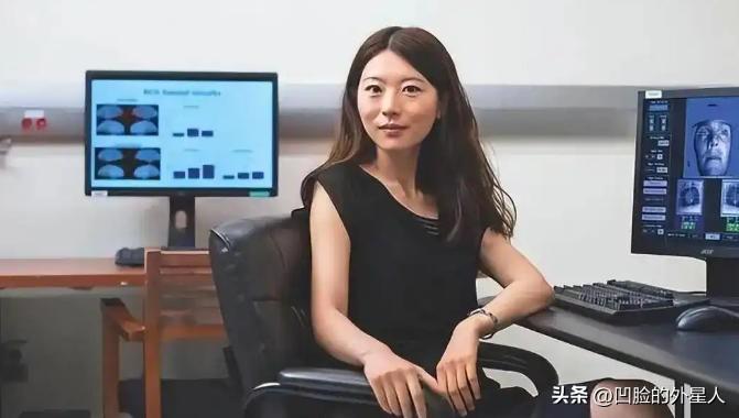 “我宁愿在美国住下水道，翻垃 圾！也不回中国！”谁能想到，说出这句话的人，竟然是