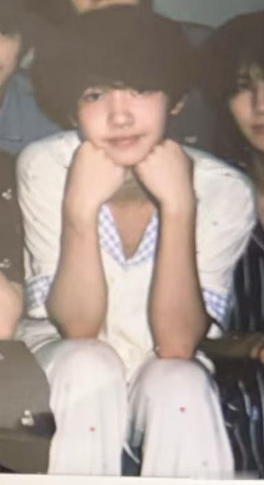小头小脸素颜的神 