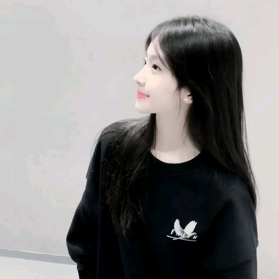 𝙒𝙚𝘾𝙝𝙖𝙩｜女头分享｜审美积累头像分享女生头像