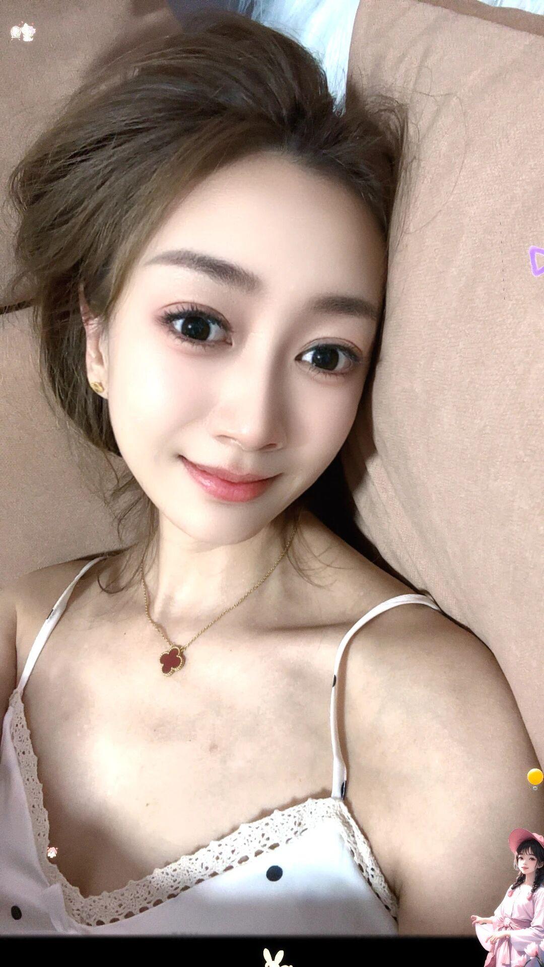 在你眼里，什么样的女人最漂亮[kiss]
