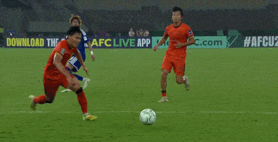 刘浩帆禁区内手球。。U23国足vs日本