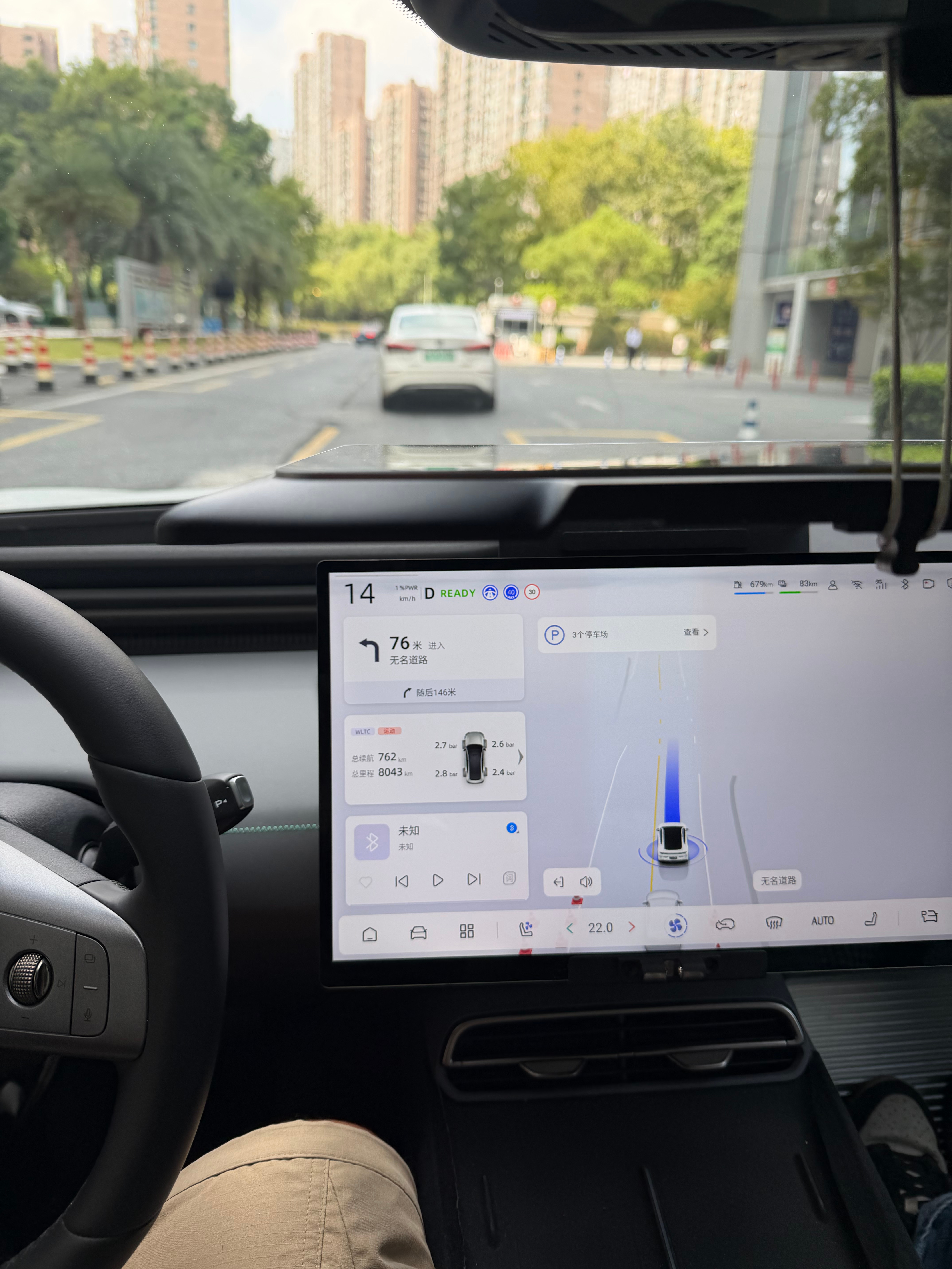 你们有没有想过，为什么头部大厂的第一梯队的几家自研智驾方案，在 Q2到 Q3 普