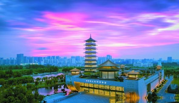 江苏13市全进百强，底气来自极低的省级财政留存比例。
很多网友调侃江苏散装是各地