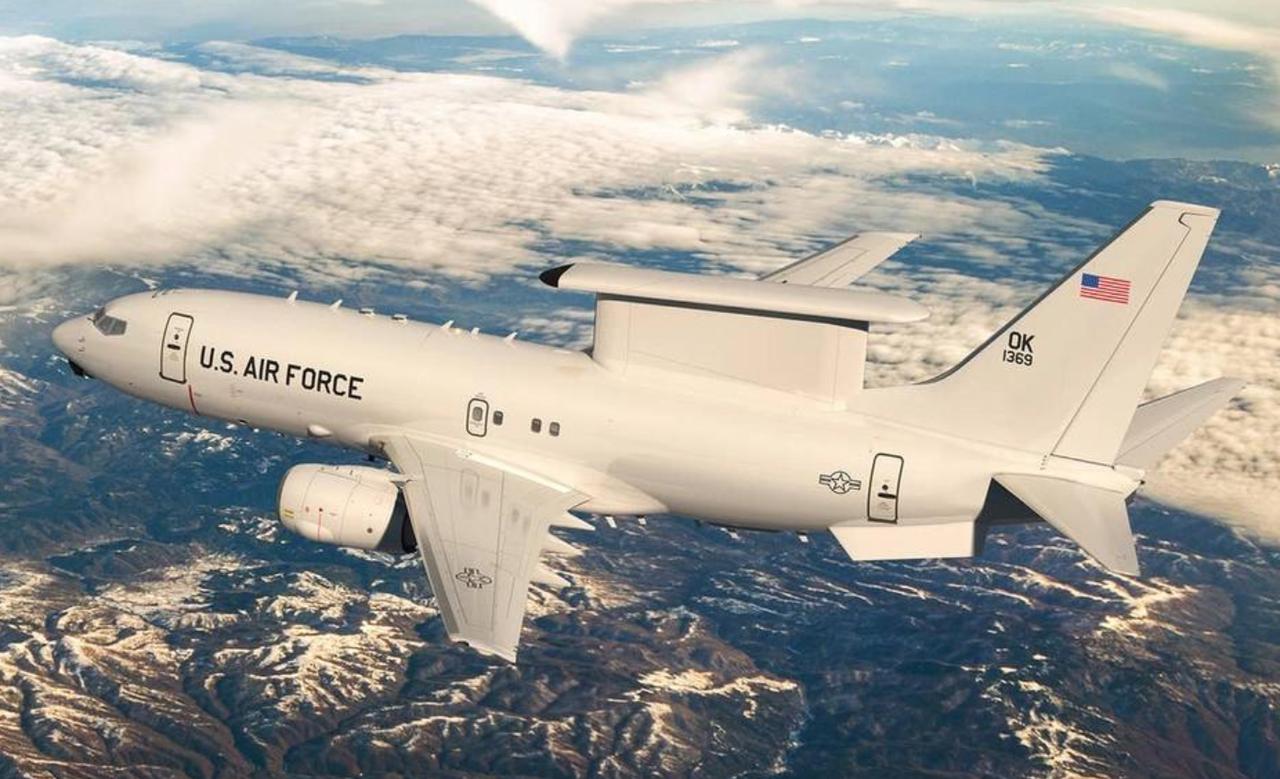 担心太空预警不靠谱 美国会让E7预警机打赢复活赛

  据美国“战区”网站报道，